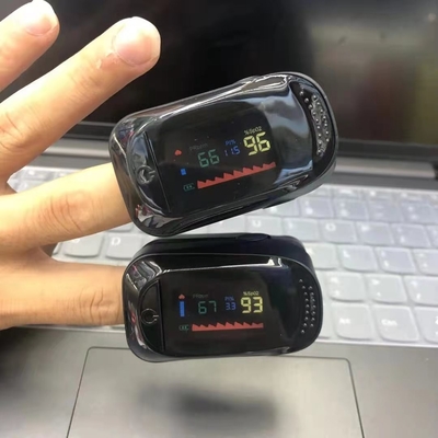 เครื่องวัดความอิ่มตัวของออกซิเจนในเลือดแบบใช้มือถือพร้อมหน้าจอสี TFT OLED